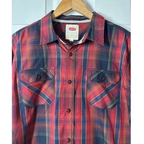 Levi Strauss & Co Men M Red Blue Plaid Front Pocket Long Sleeve Button Down - Picture 2 of 8